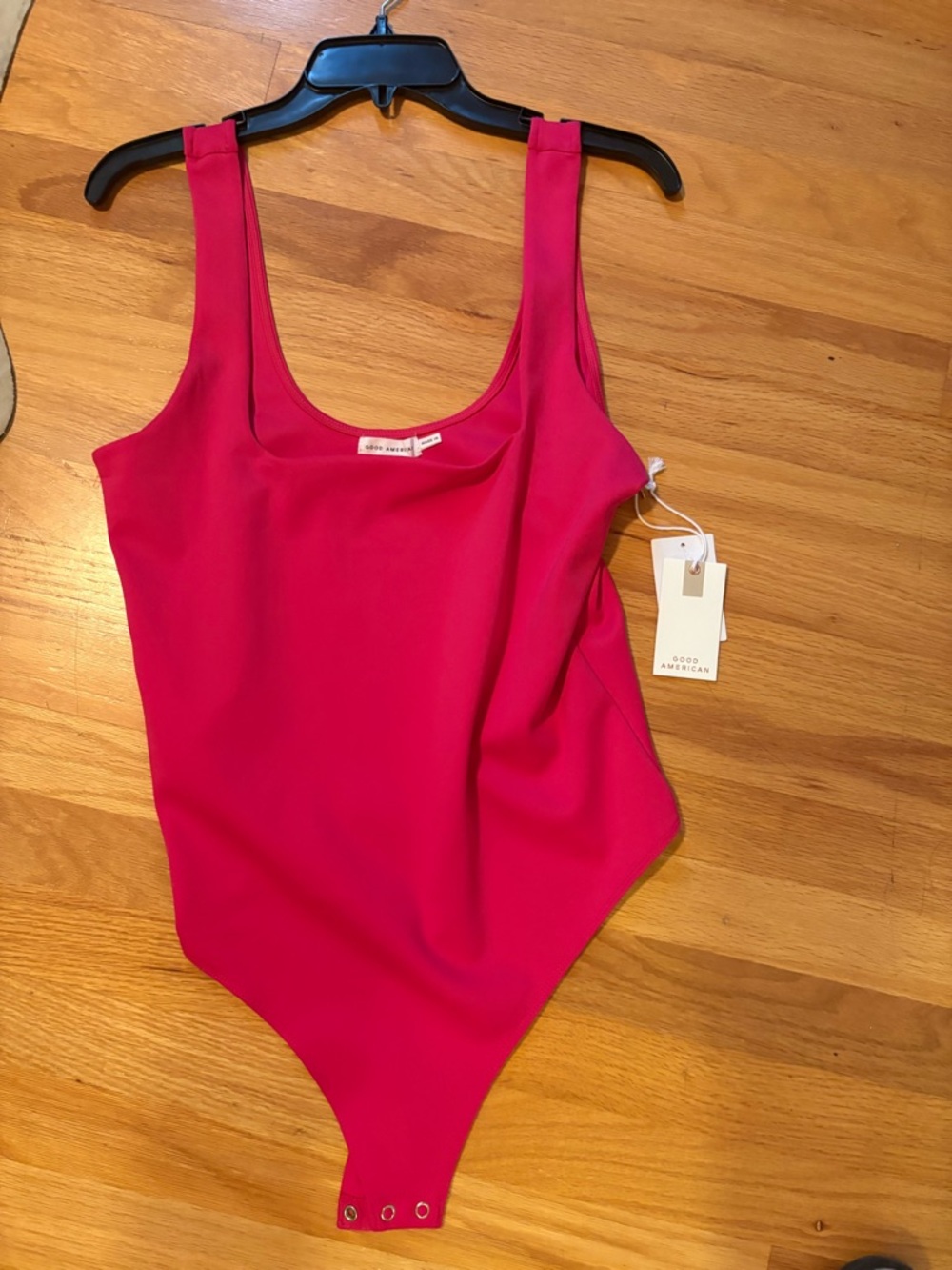 Good American Bright Pink Scoop Neck Bodysuit